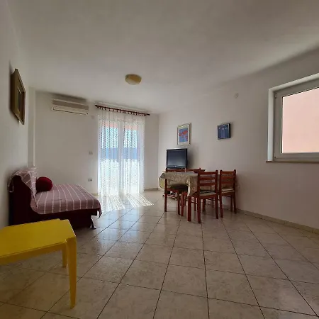 Daiana 1267