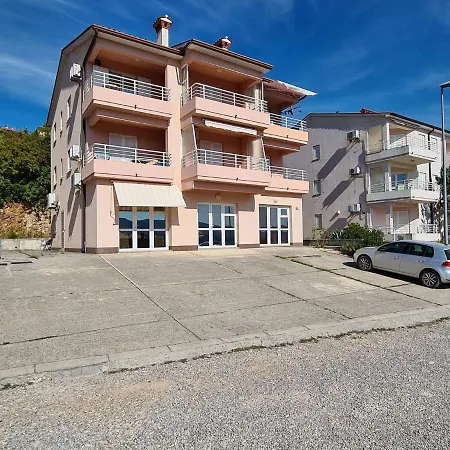 Daiana 1267