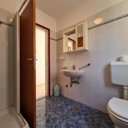 Apartment Daiana 1267 *